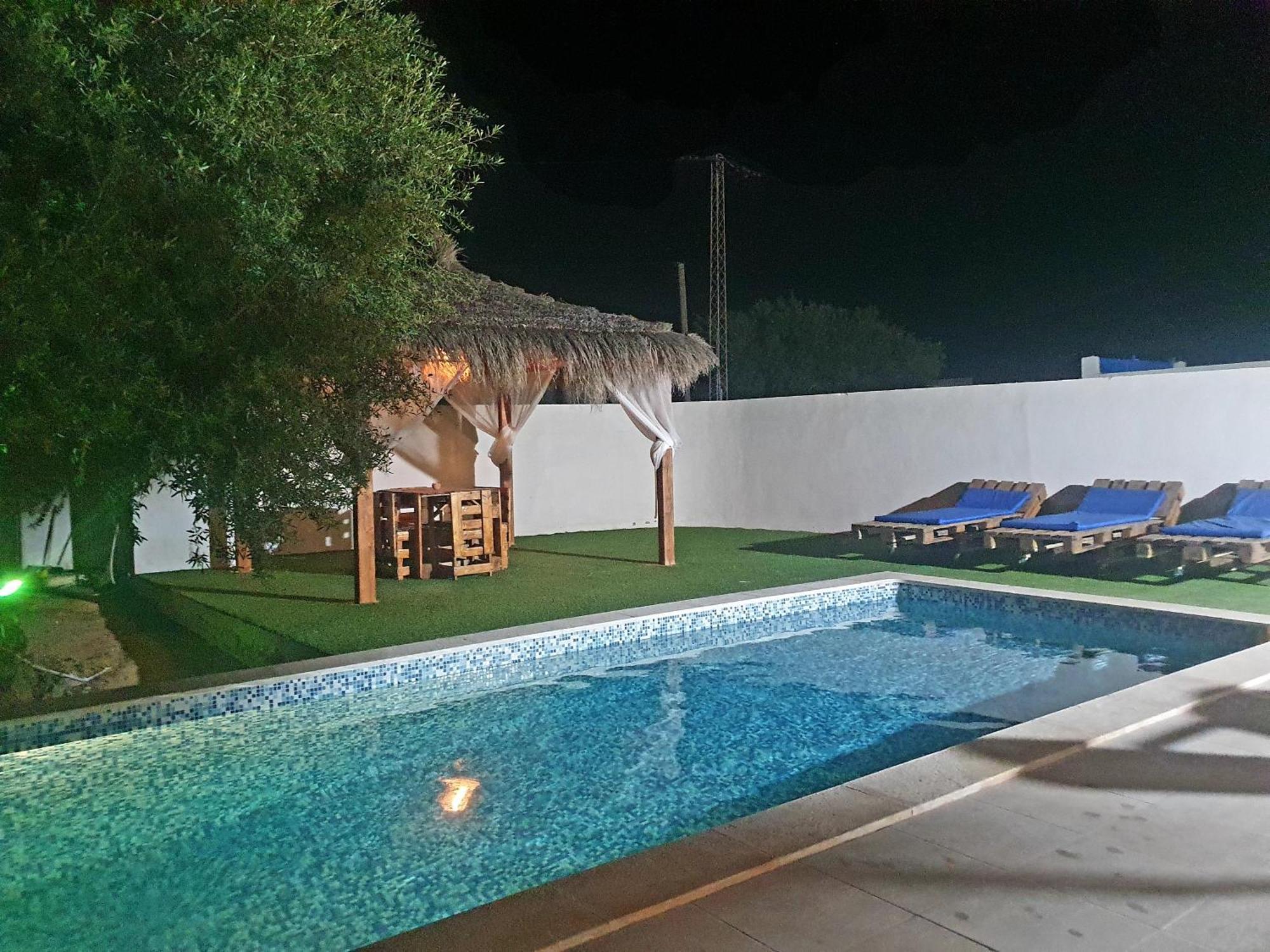 De Luxe Avec Piscine Privee Sans Vis A Vis A Djerba Вилла *